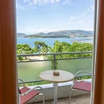 Park 4* Volos