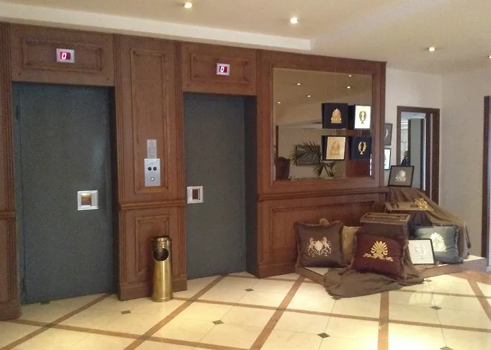 Ξενοδοχείο Park 4*