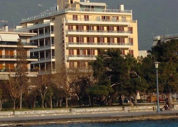 Park 4* Βόλος