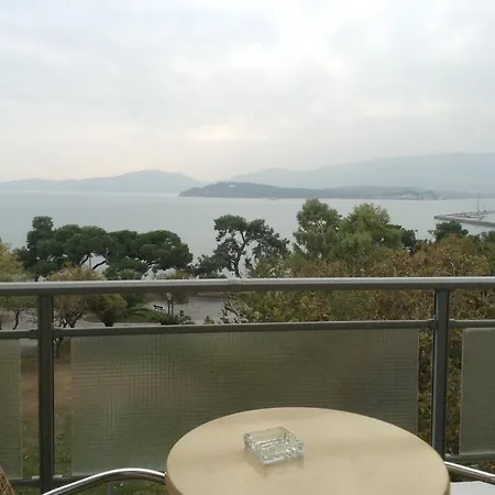 Park ホテル 4*